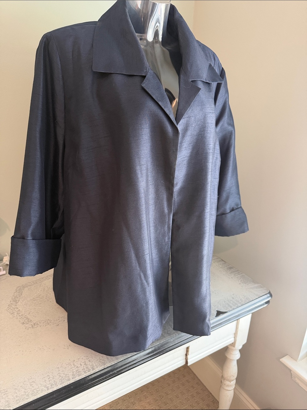 Chicos Navy Blue Satin Poly swing jacket